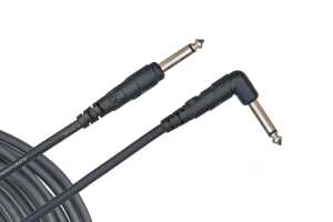 stage_crew_electricity_quarter_inch_cable.jpg